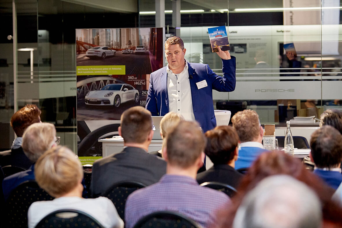 Vollblutwerber bei Porsche